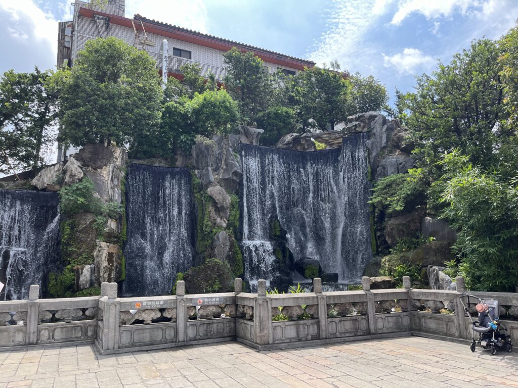 Lungshan Temple Waterfall