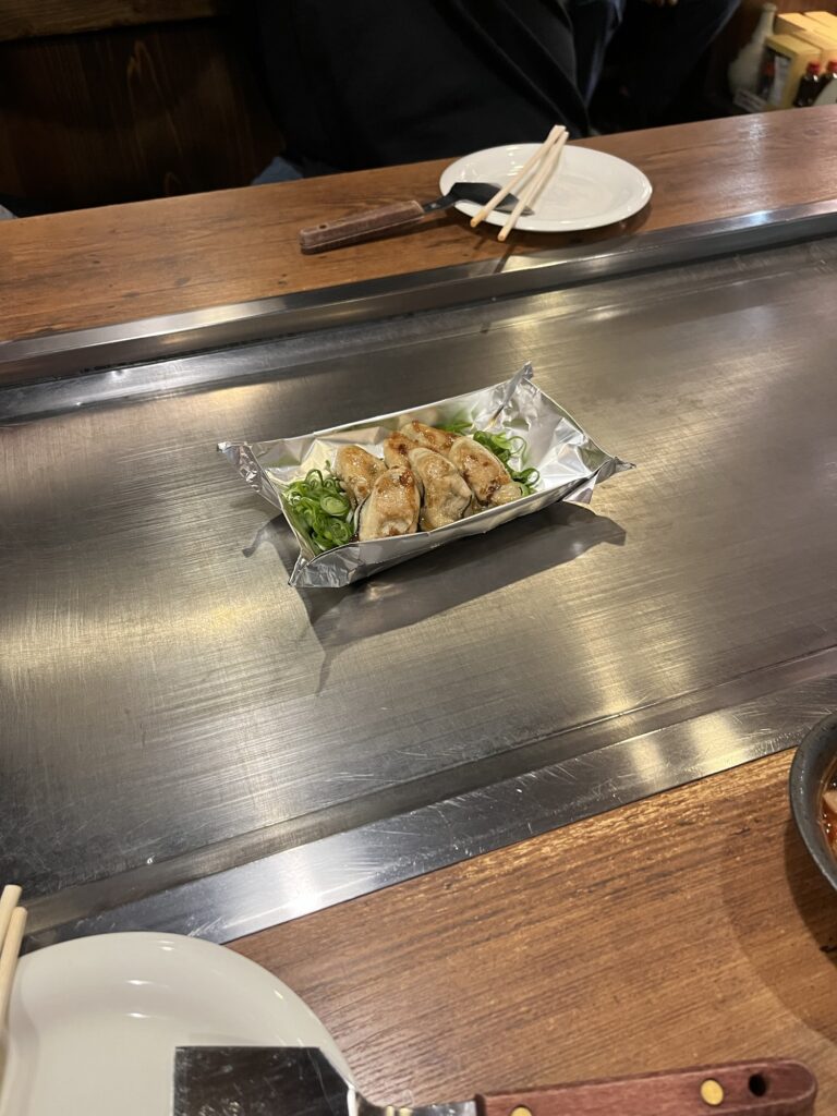 Nagataya grilled oysters with ponzu