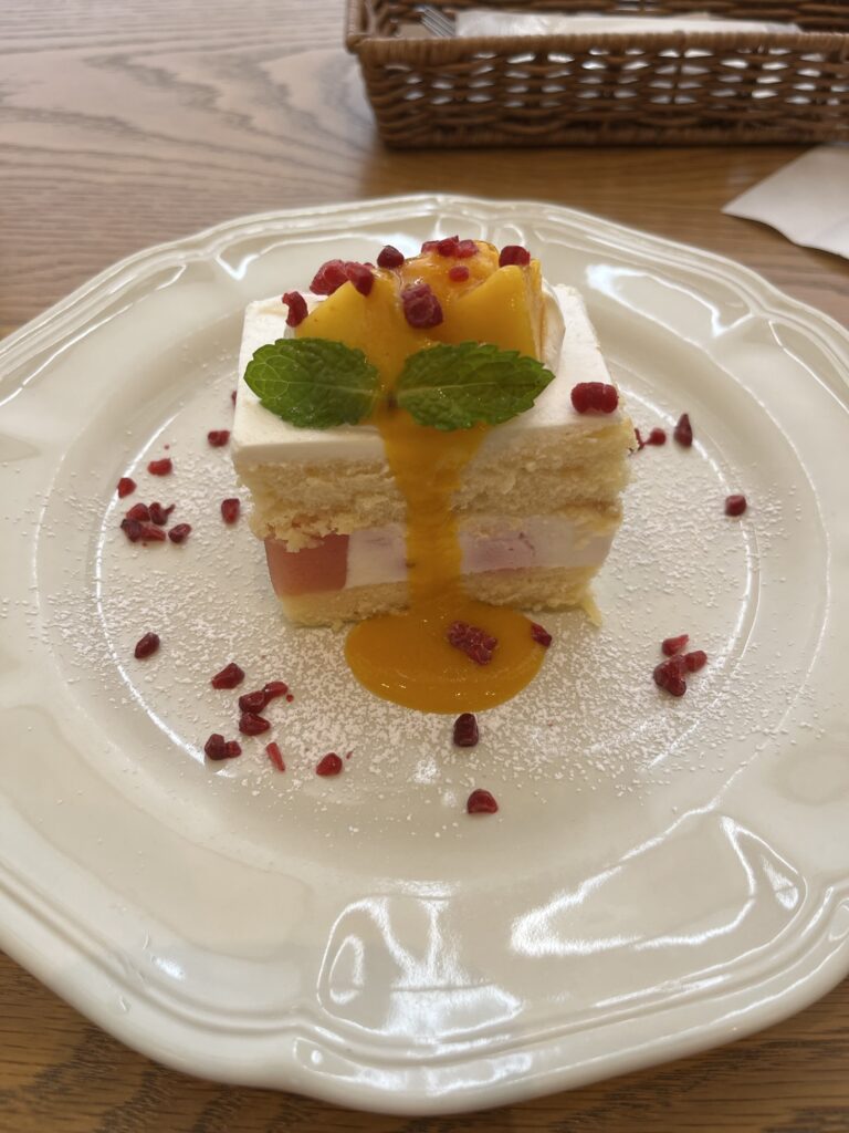 Afternoon Tea Mango Berry Shortcake