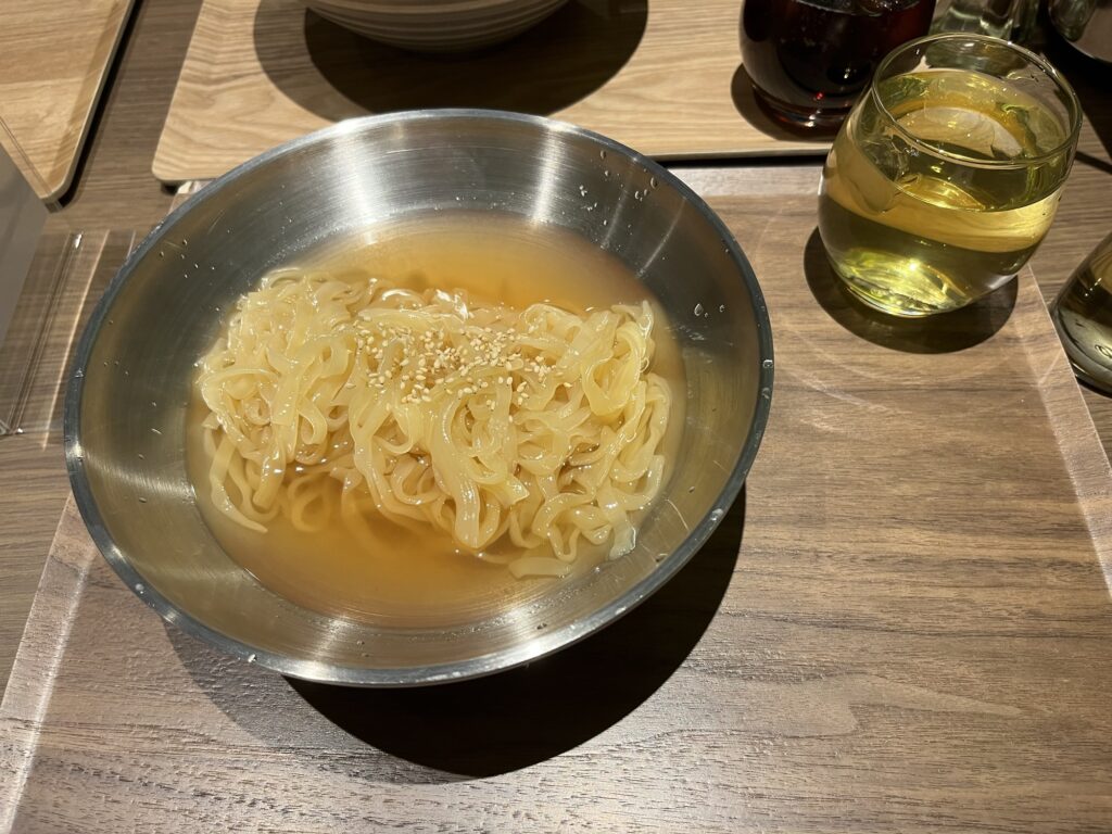 flatto cold noodles and Jasmine tea