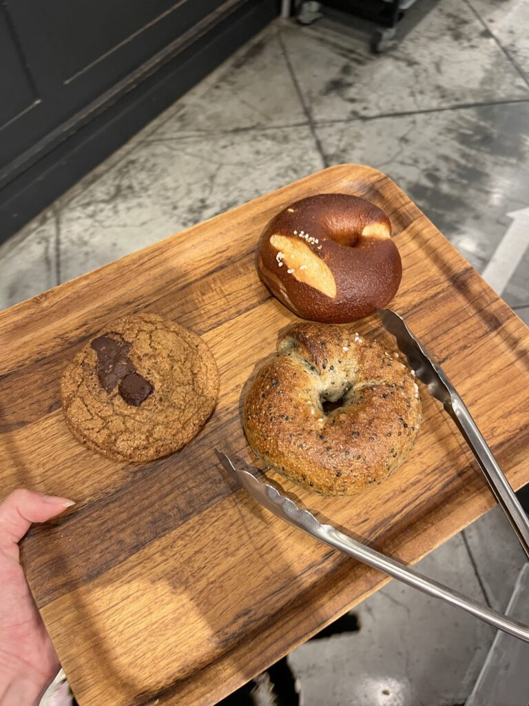 THE CITY BAKERY Pretzel Bagel, JP size Chocolate Chunk Cookie, Sesame & Salt Bagel