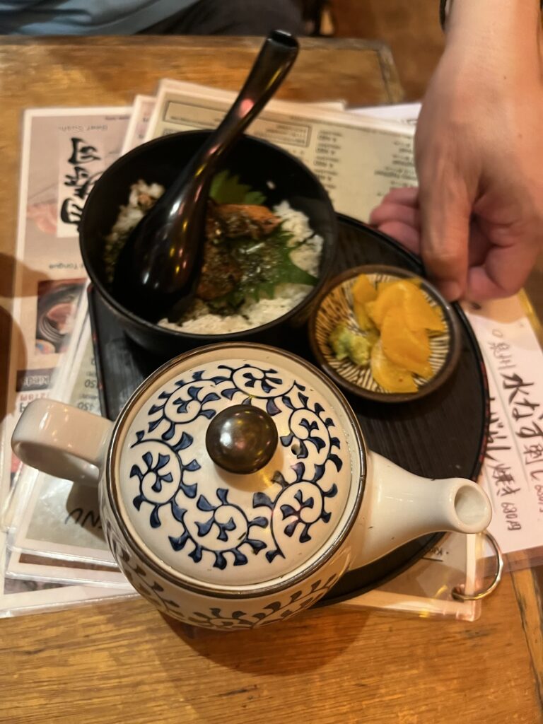 Oyster and Japanese Wagyu "Shinagawa Shoten" chazuke from old